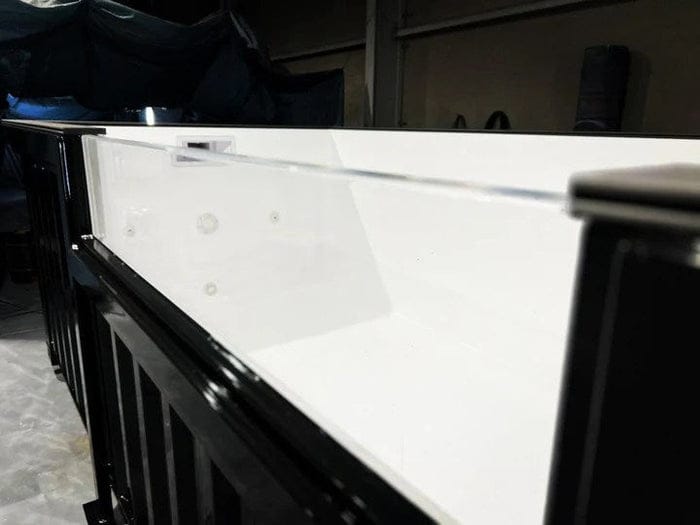 Piscine Conteneur 6 Mètres — Finition Noire